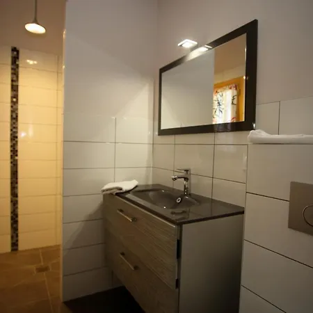 Standing A Proximite Du Centre Domek alpejski